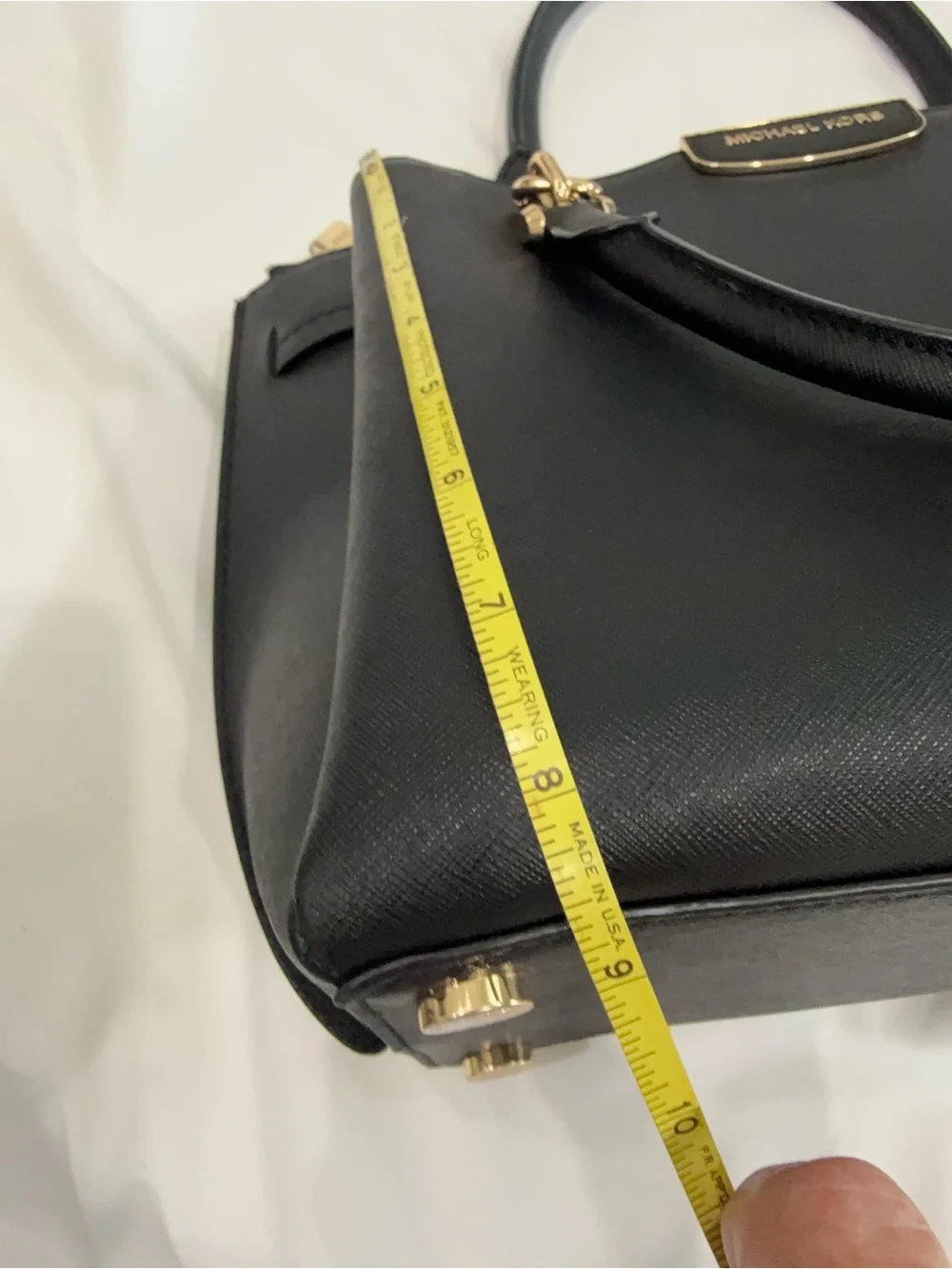 Michael Kors Rochelle Black Leather Satchel Tote Gold Hardware Top Zip Closure